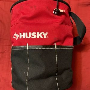 Husky heavy duty multi compartment tool sack